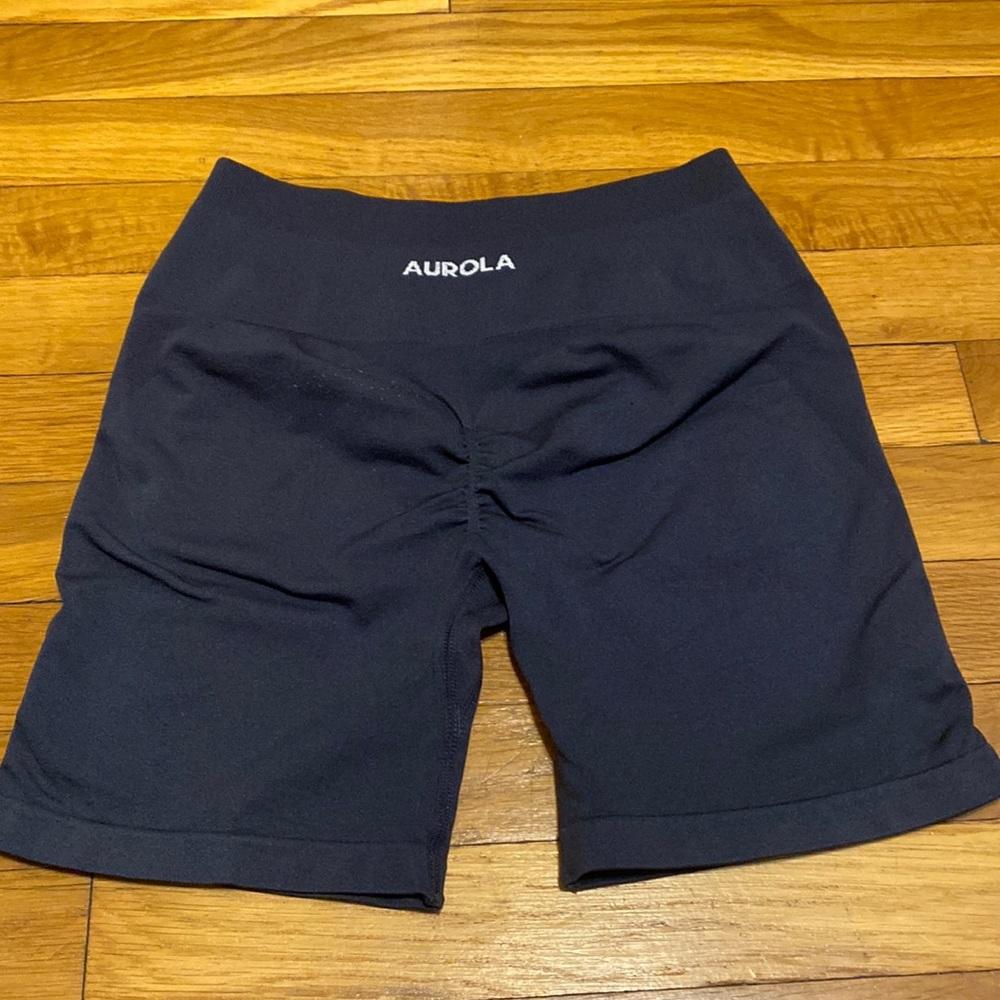 Navy Aurola Scrunch Shorts